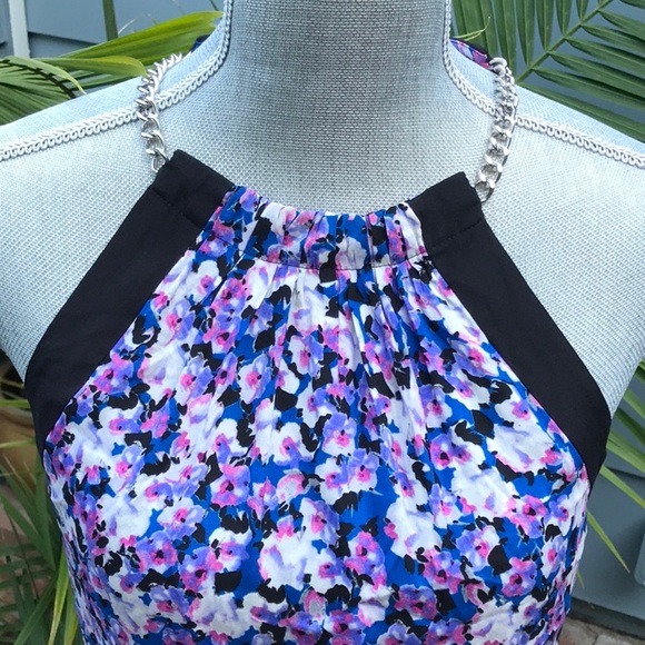 Top - Picture 5 of 6